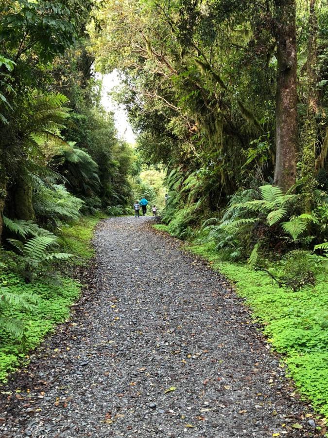 The Ferns Hideaway Villa Franz Josef Buitenkant foto